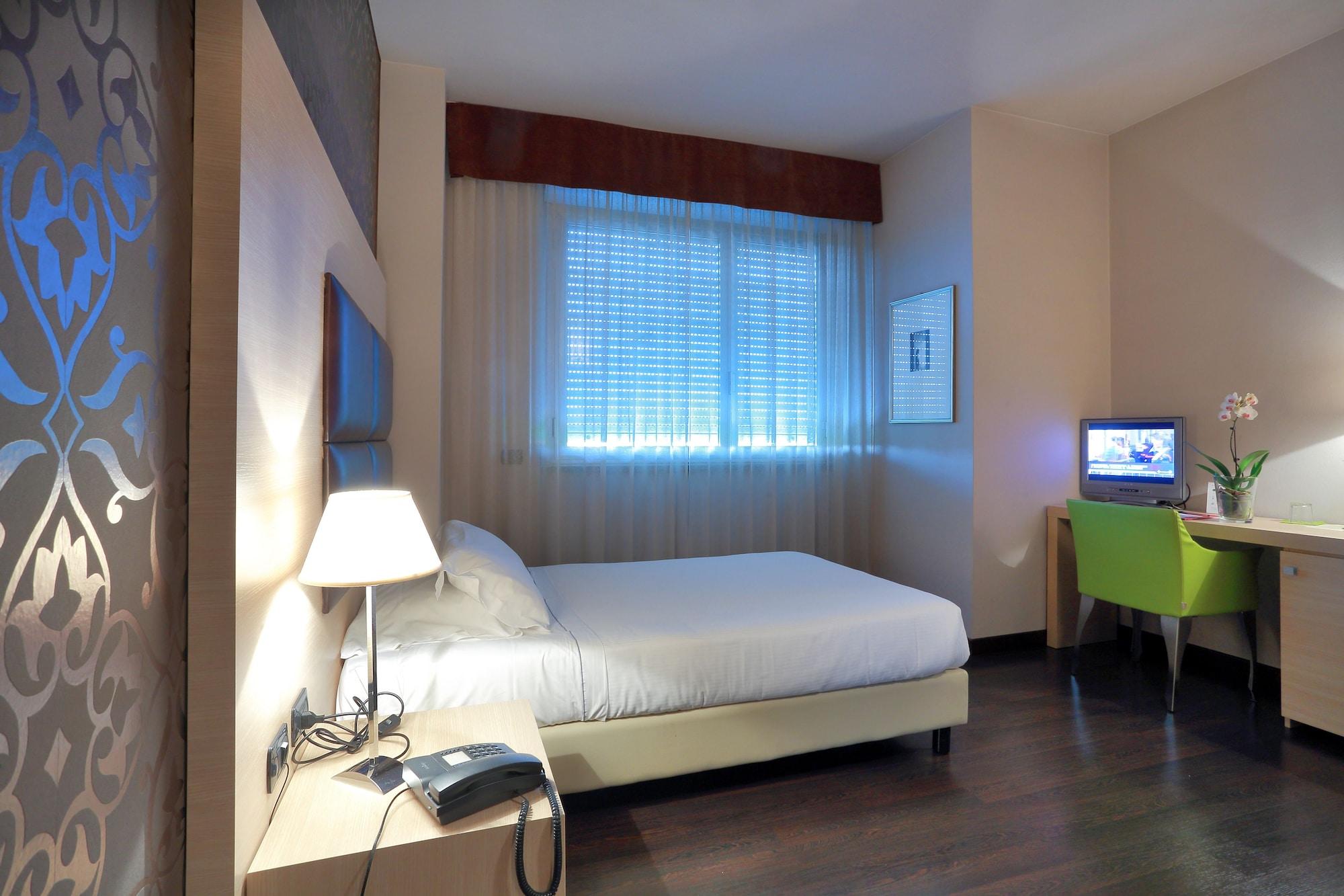 Hotel La Torretta Bollate Ngoại thất bức ảnh