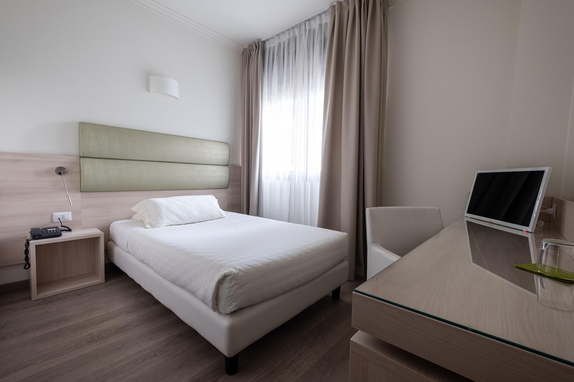 Hotel La Torretta Bollate Ngoại thất bức ảnh
