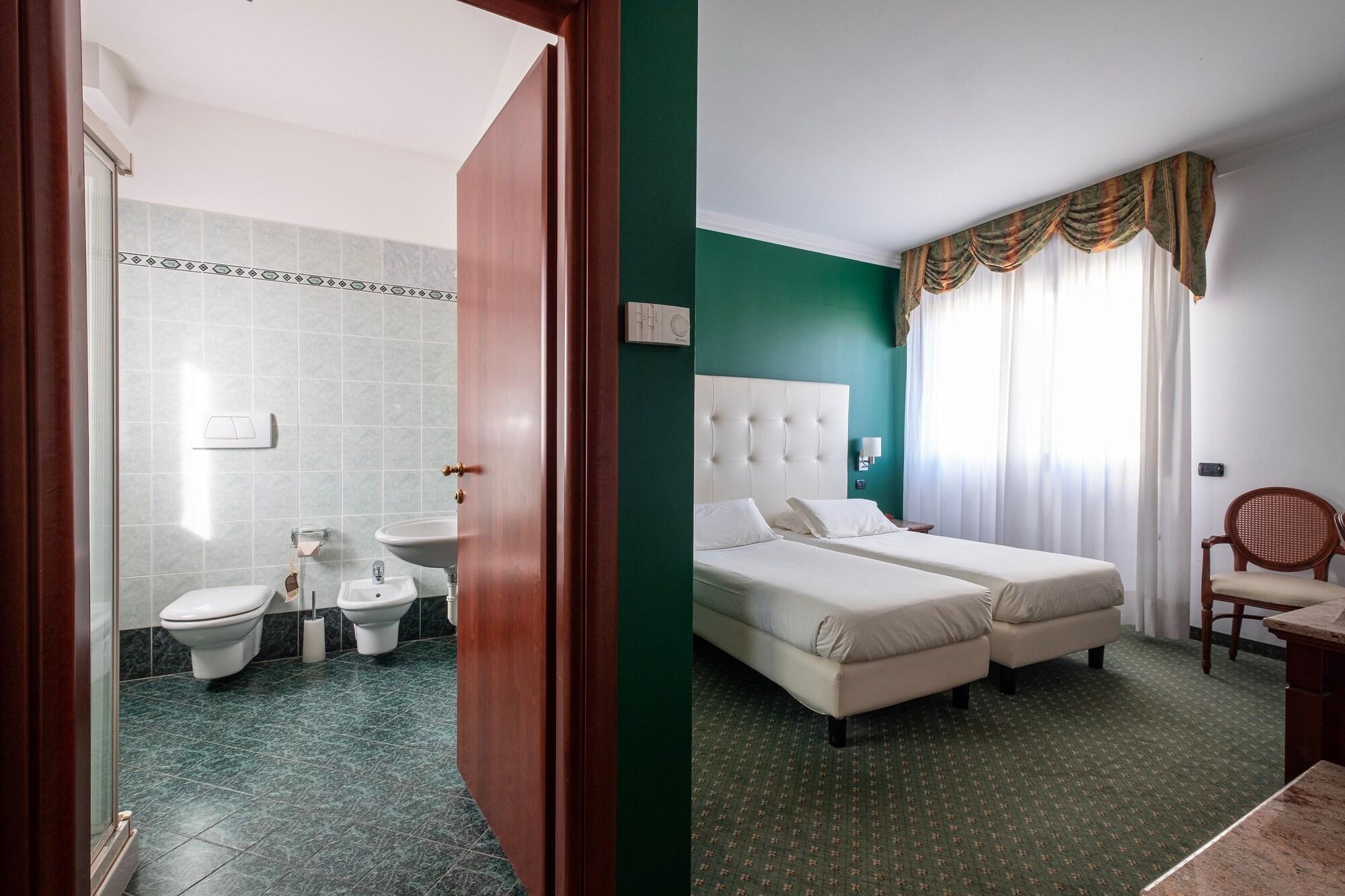 Hotel La Torretta Bollate Ngoại thất bức ảnh